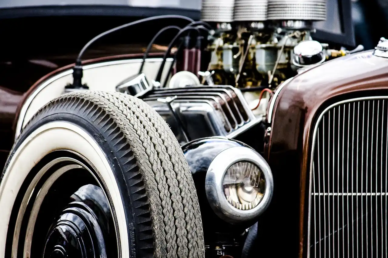 Why the AC can make your car run hot